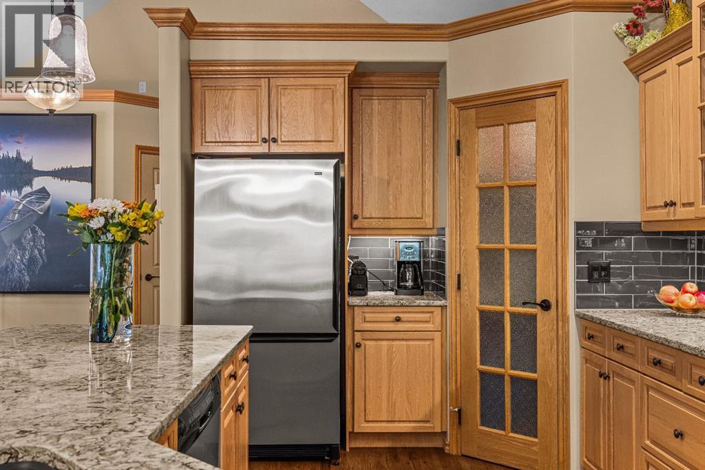 157b Rundle Crescent, Canmore, Alberta  T1W 2L6 - Photo 8 - A2347908