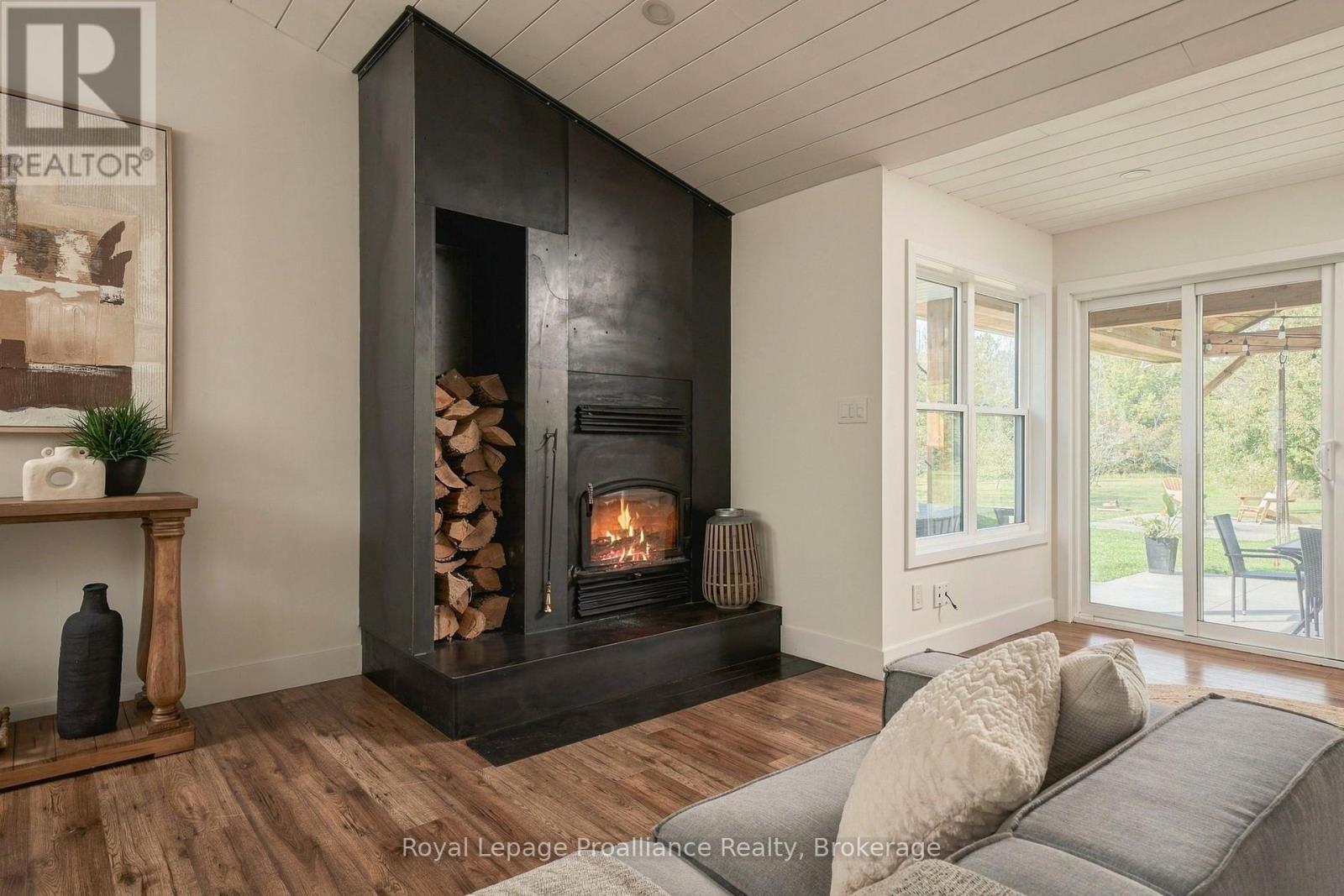 16 Bonisteel Road, Quinte West, Ontario  K8P 5V8 - Photo 11 - X13825128