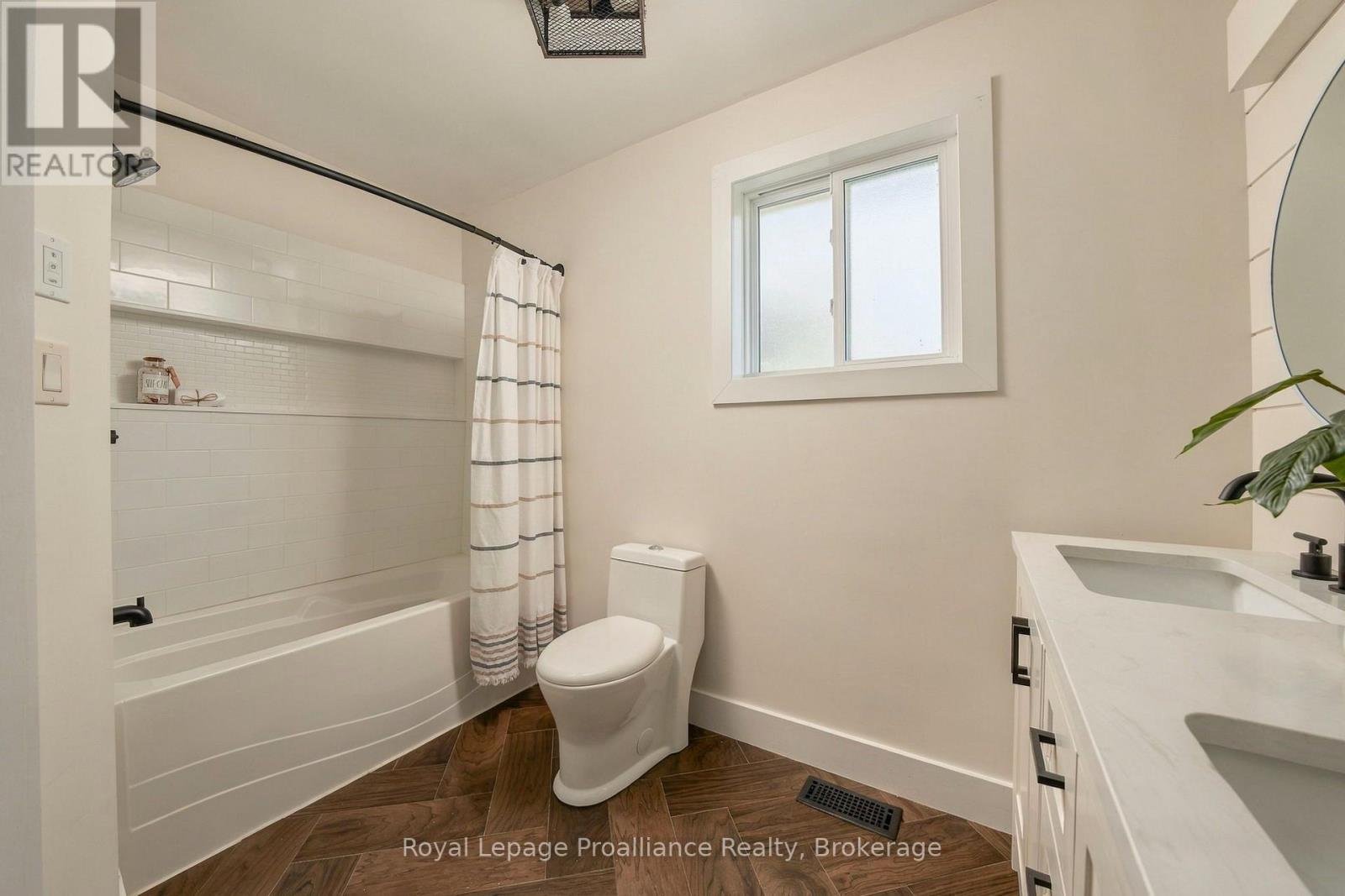 16 Bonisteel Road, Quinte West, Ontario  K8P 5V8 - Photo 21 - X13825128