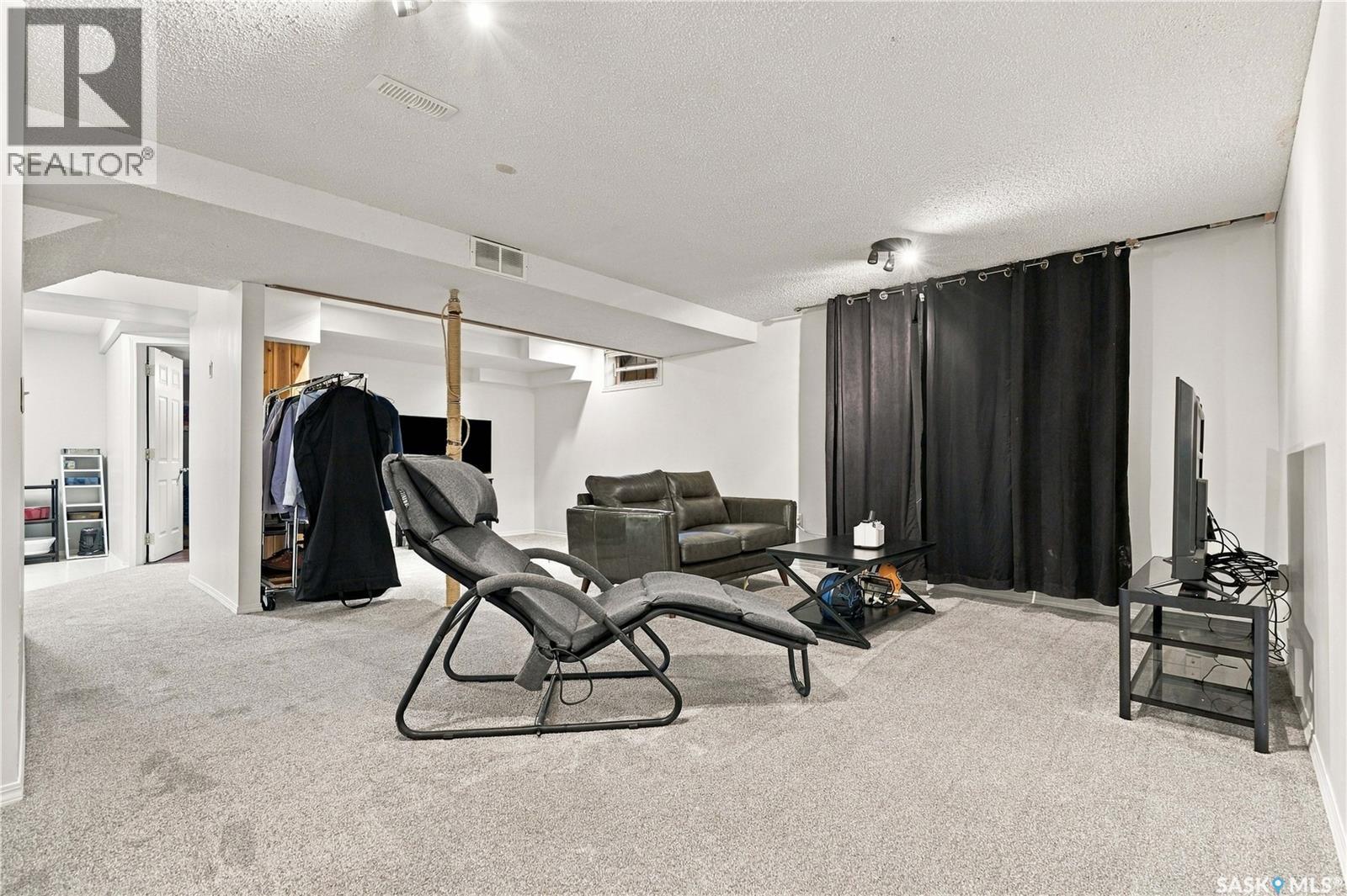 110 Trotchie Crescent, Saskatoon, Saskatchewan  S7K 7V8 - Photo 41 - SK049454
