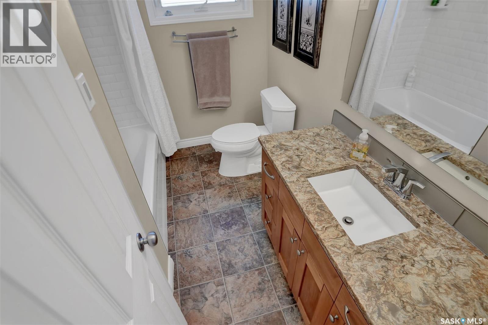 1616 Marshal Crescent, Moose Jaw, Saskatchewan  S6H 3G6 - Photo 24 - SK049439