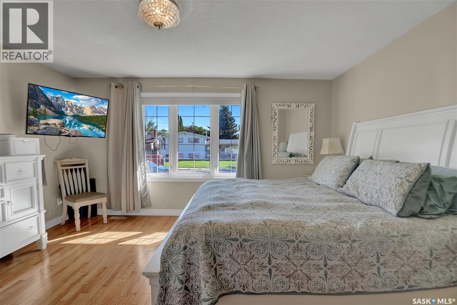 1616 Marshal Crescent, Moose Jaw, Saskatchewan  S6H 3G6 - Photo 31 - SK049439