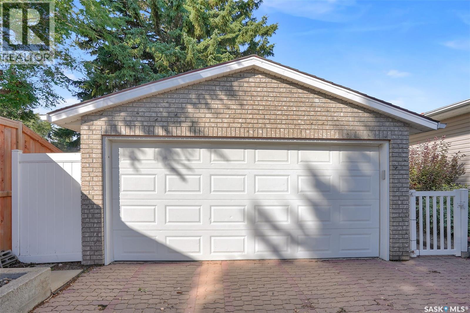 1616 Marshal Crescent, Moose Jaw, Saskatchewan  S6H 3G6 - Photo 44 - SK049439