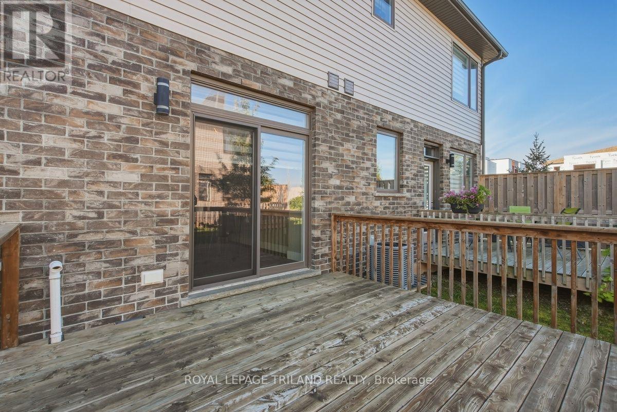 71 - 1960 Dalmagarry Road, London North, Ontario  N6G 0T8 - Photo 46 - X13825186