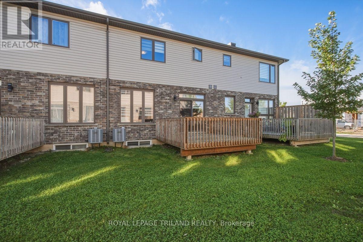 71 - 1960 Dalmagarry Road, London North, Ontario  N6G 0T8 - Photo 49 - X13825186