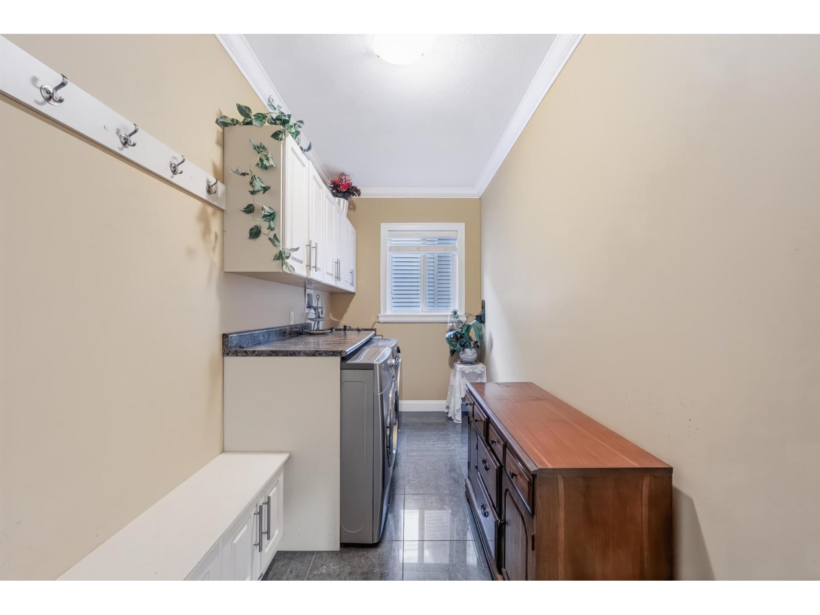 35708 Zanatta Place, Abbotsford, British Columbia  V3G 0B4 - Photo 34 - R3168253
