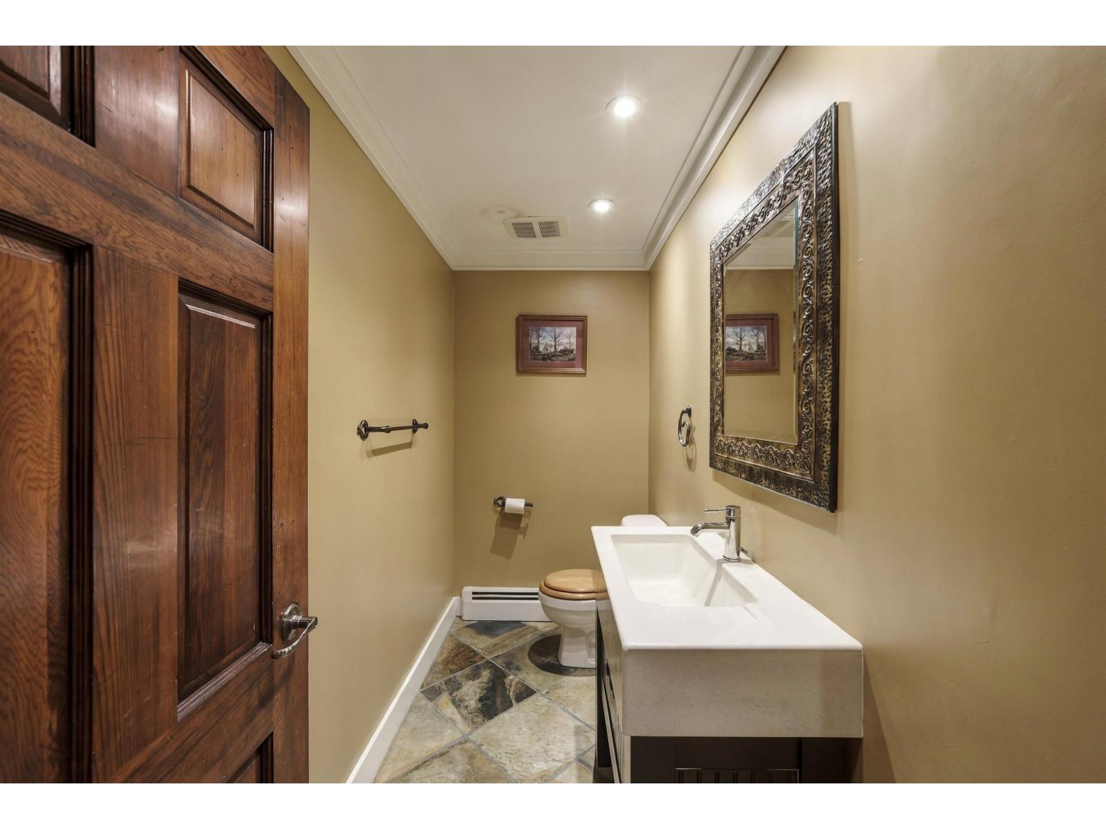 5575 Fairlight Crescent, Delta, British Columbia  V4E 1B3 - Photo 13 - R3168697