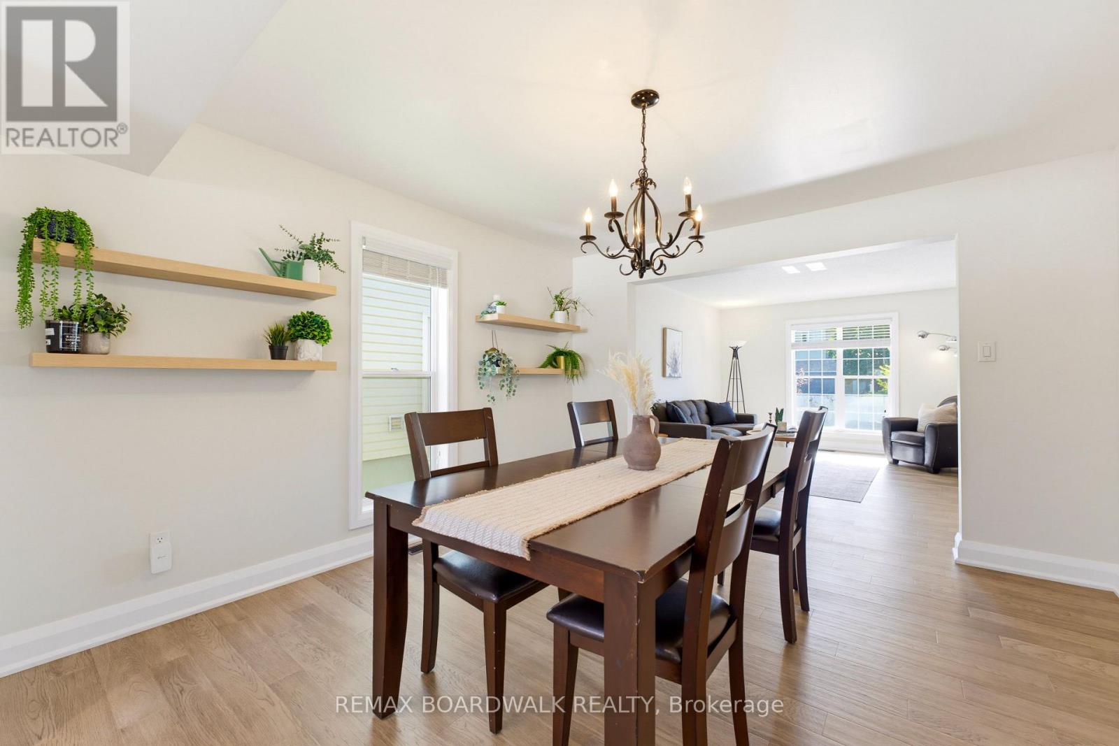 47 Mika Street, Ottawa, Ontario  K2S 1K6 - Photo 11 - X13825144