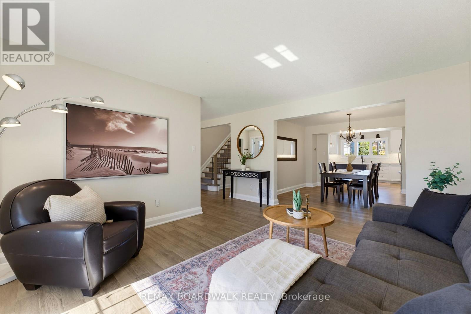 47 Mika Street, Ottawa, Ontario  K2S 1K6 - Photo 8 - X13825144