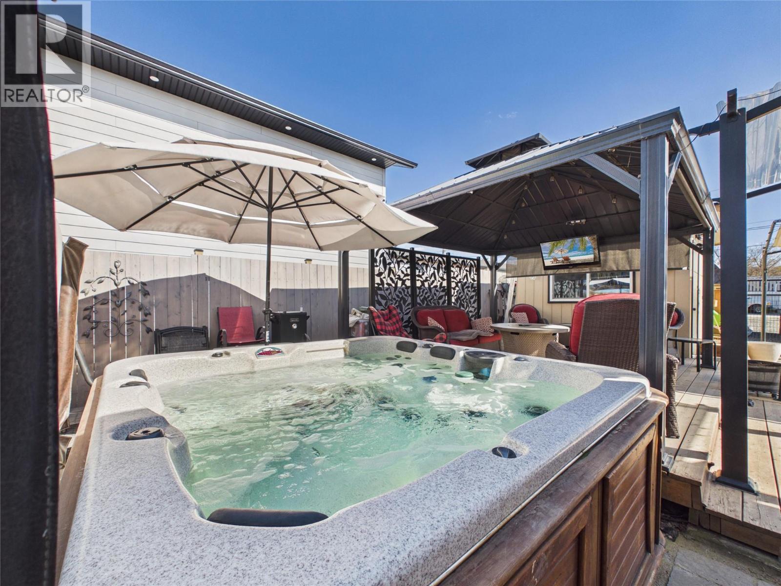 503 4th Street S, Cranbrook, British Columbia V1C 1H5 - Photo 35 - 10401822