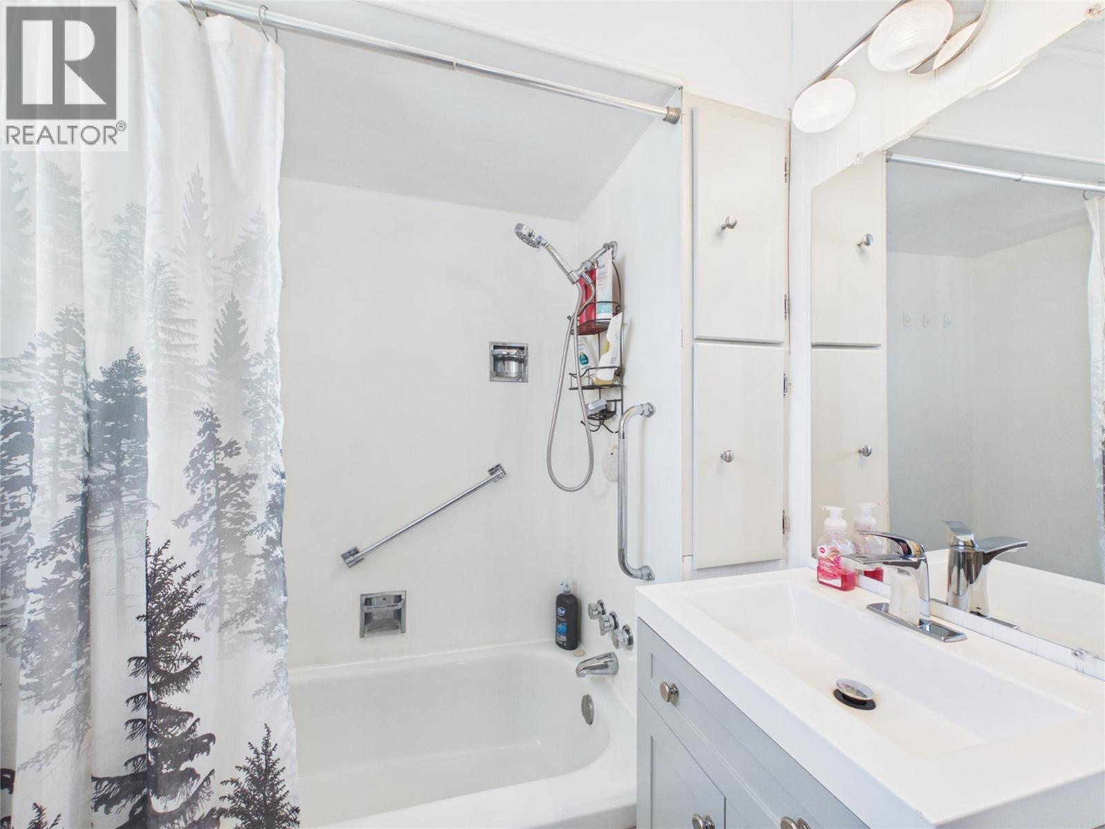 503 4th Street S, Cranbrook, British Columbia V1C 1H5 - Photo 19 - 10401822