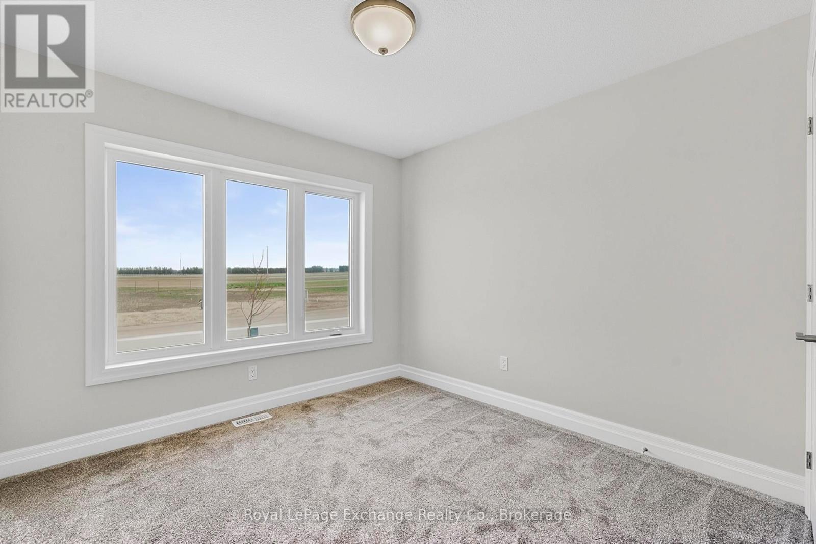 380 Hawthorne Street, Saugeen Shores, Ontario  N0H 2C3 - Photo 10 - X13044220