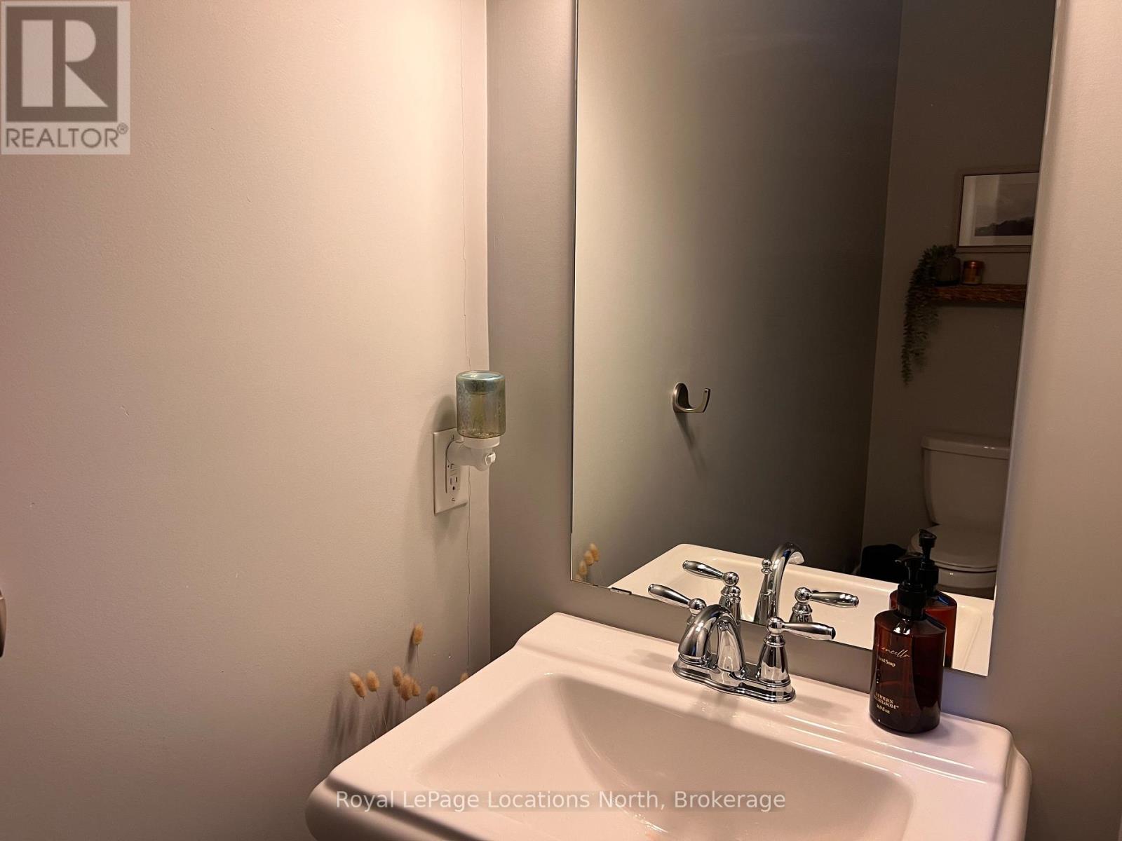 122 Delphi Lane, Blue Mountains, Ontario  N0H 1J0 - Photo 15 - X13817642
