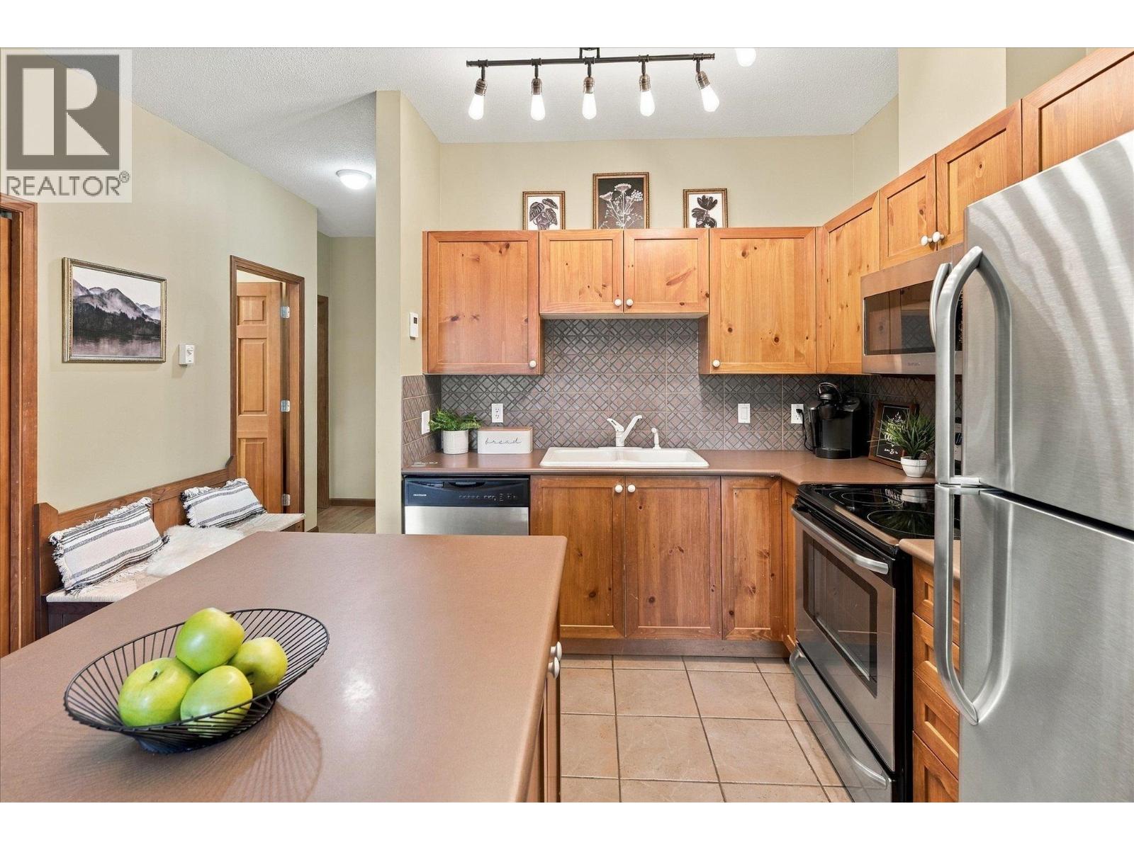 103 3300 Ptarmigan Place, Whistler, British Columbia  V8E 0V5 - Photo 6 - R3169255