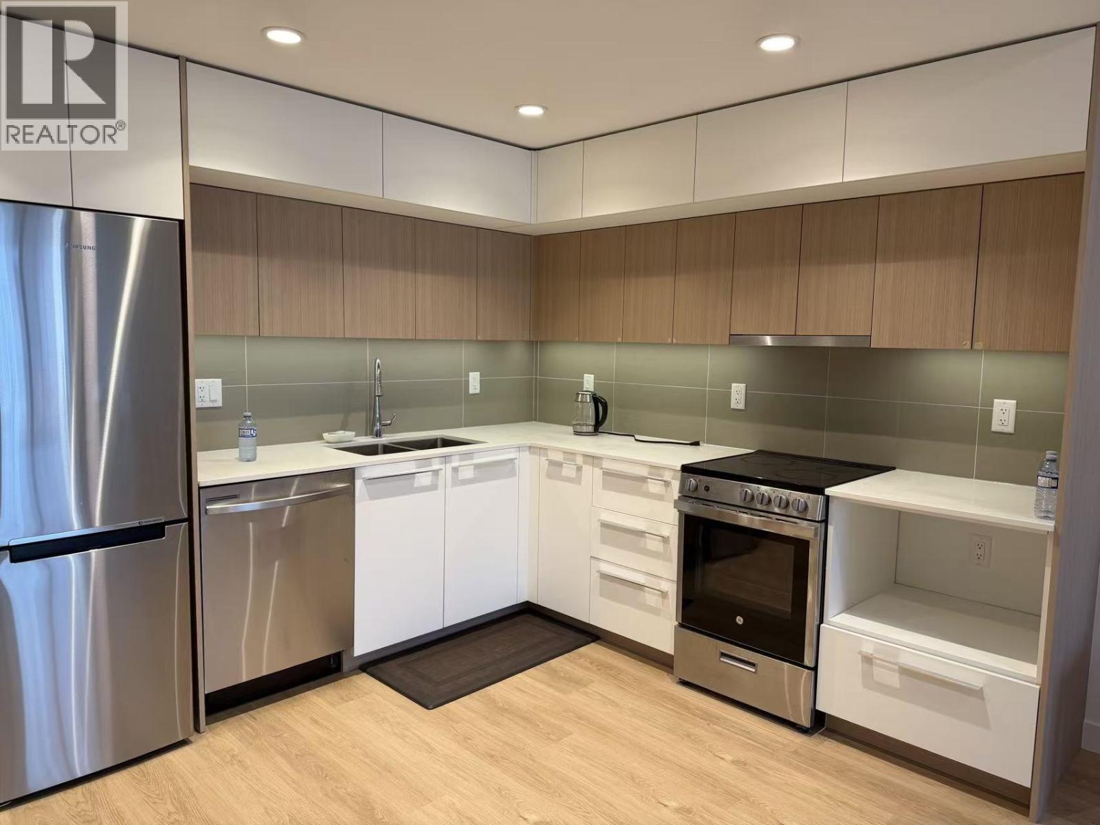 5f 9888 University Crescent, Burnaby, British Columbia  V5A 0G4 - Photo 4 - R3169288