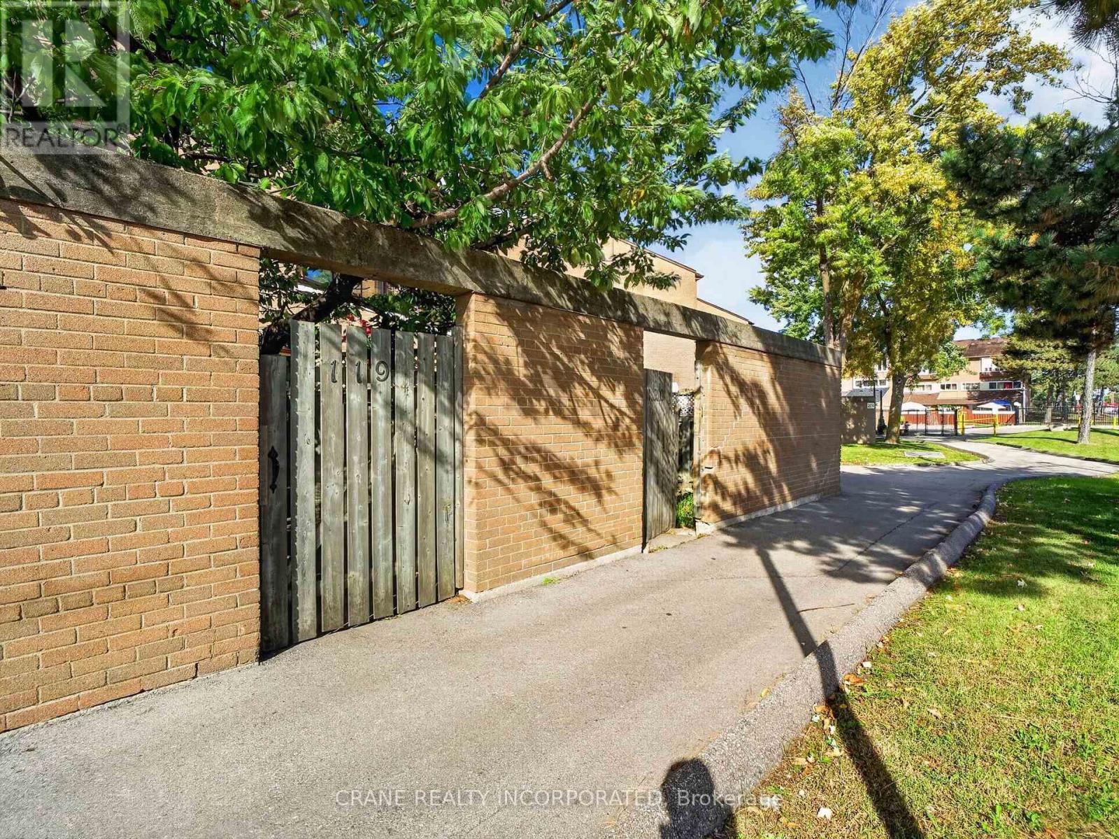 119 - 256 John Garland Boulevard, Toronto, Ontario  M9V 1N8 - Photo 3 - W13793900