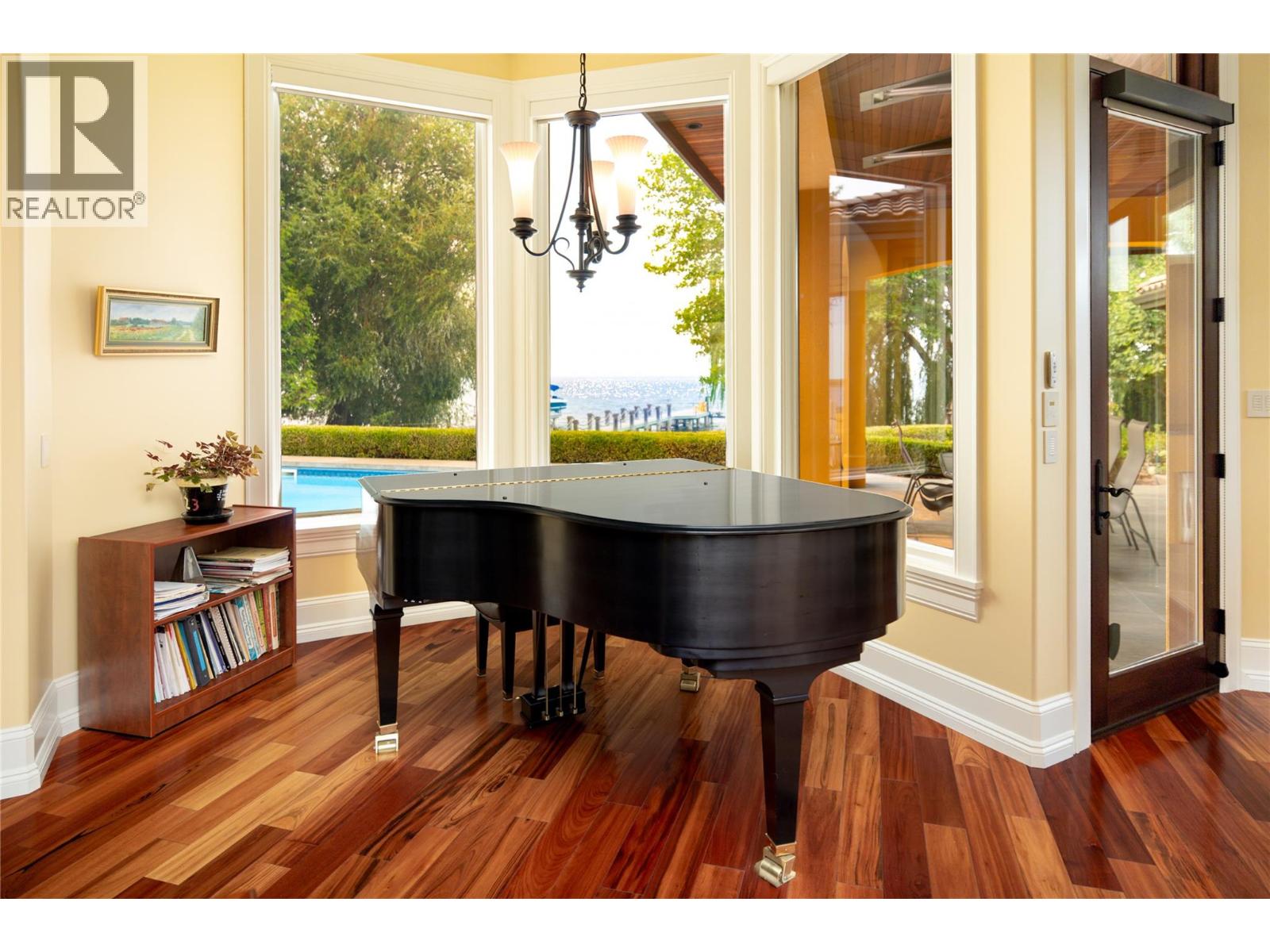 4388 Hobson Road, Kelowna, British Columbia  V1W 1Y3 - Photo 13 - 10399649