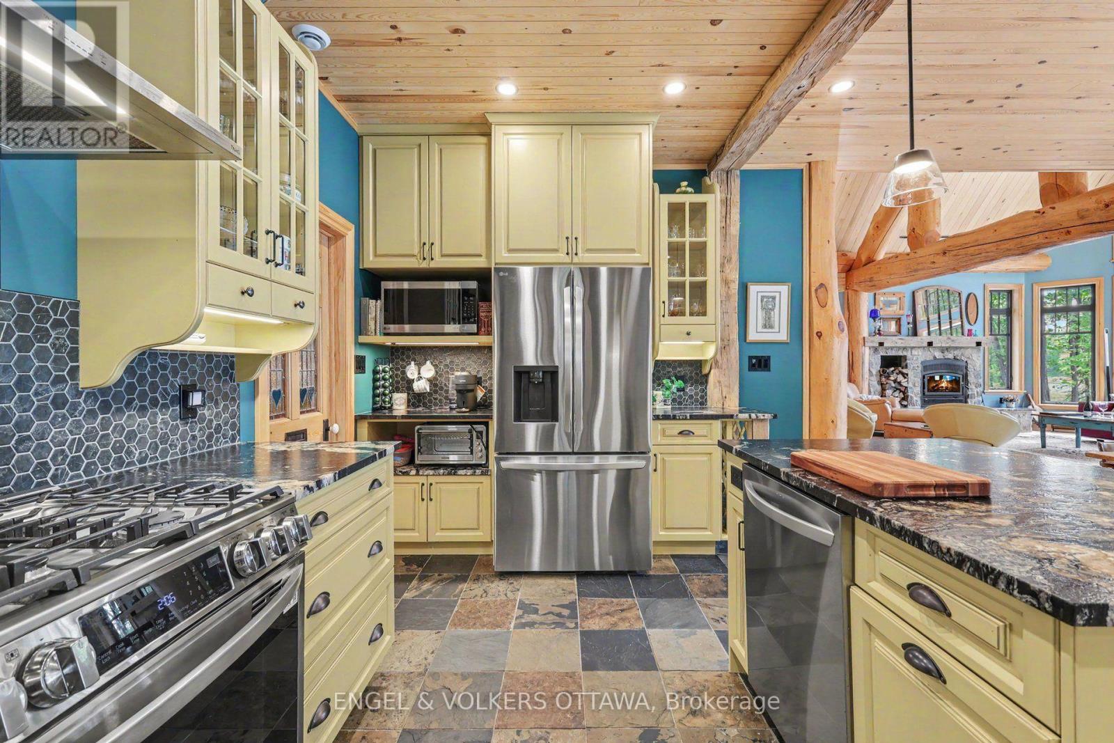 311 Clem Trail, Whitewater Region, Ontario  K0J 2L0 - Photo 19 - X13820466