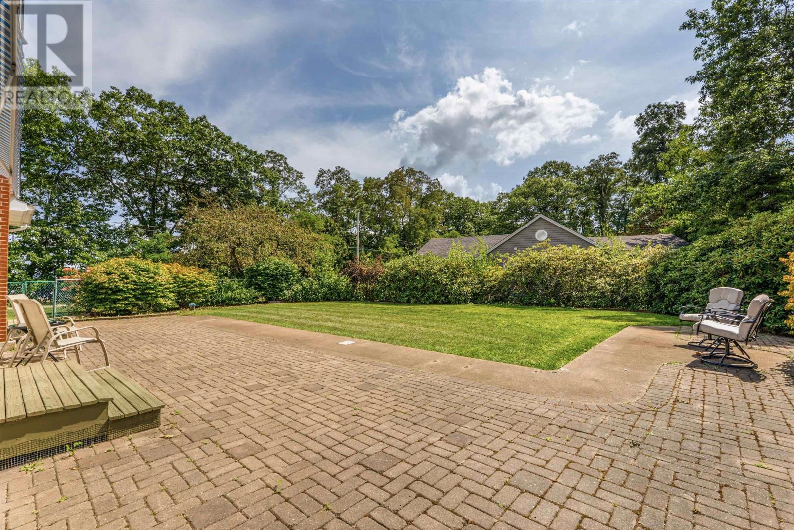 48 Schurman Road photo 32