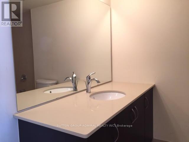 402 - 736 Bay Street, Toronto, Ontario M5G 1N6 - Photo 4 - C13825108