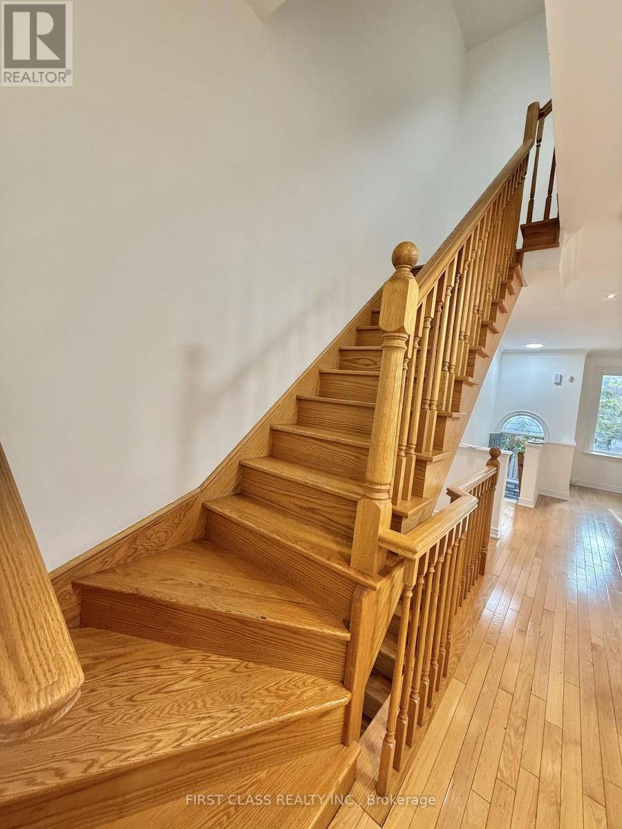 32d Oxford Street, Toronto, Ontario M5T 1N9 - Photo 11 - C13825116
