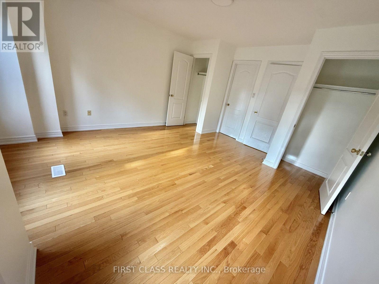 32d Oxford Street, Toronto, Ontario M5T 1N9 - Photo 13 - C13825116