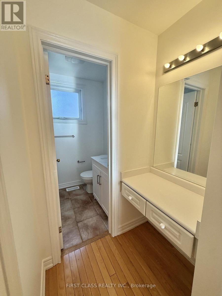 32d Oxford Street, Toronto, Ontario M5T 1N9 - Photo 22 - C13825116