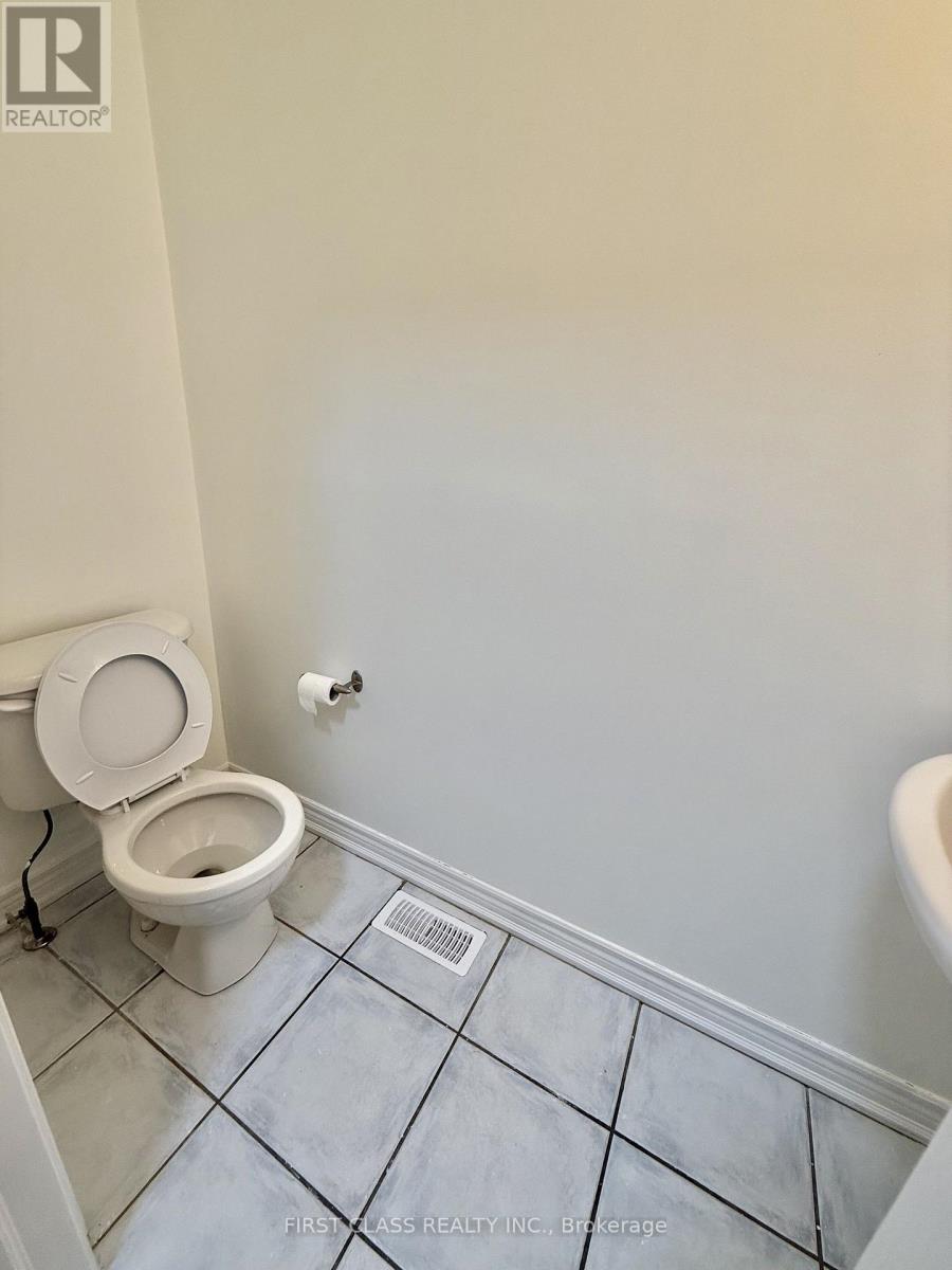 32d Oxford Street, Toronto, Ontario M5T 1N9 - Photo 8 - C13825116