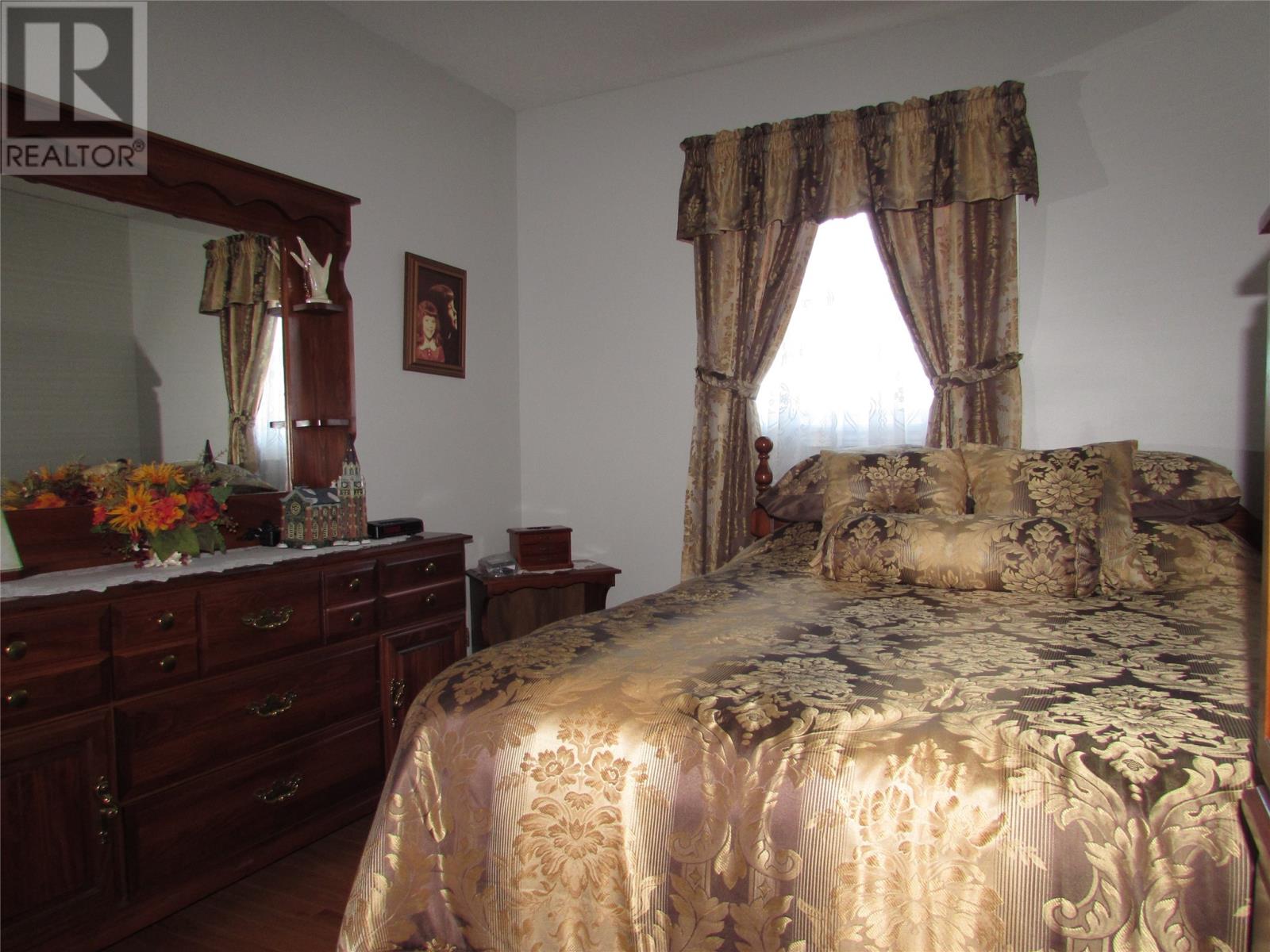 20 Winsor Street, Corner Brook — photo 10