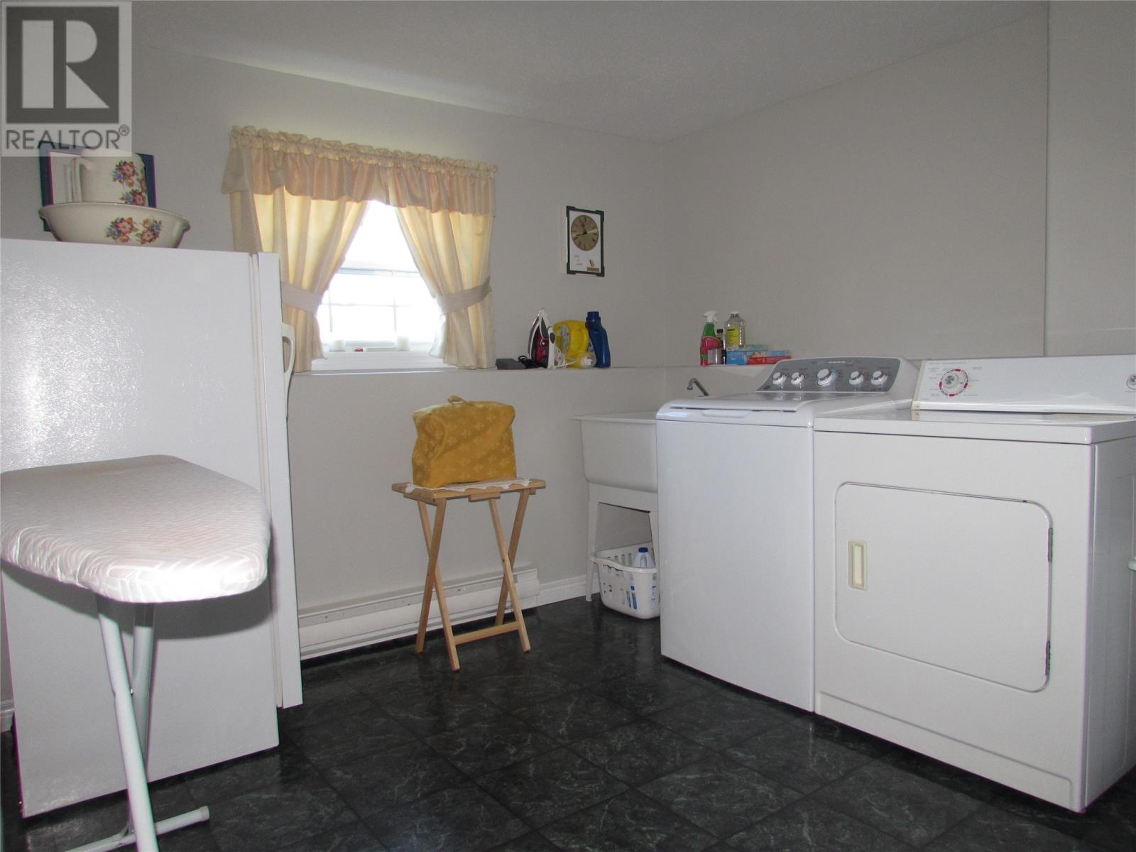 20 Winsor Street, Corner Brook — photo 16