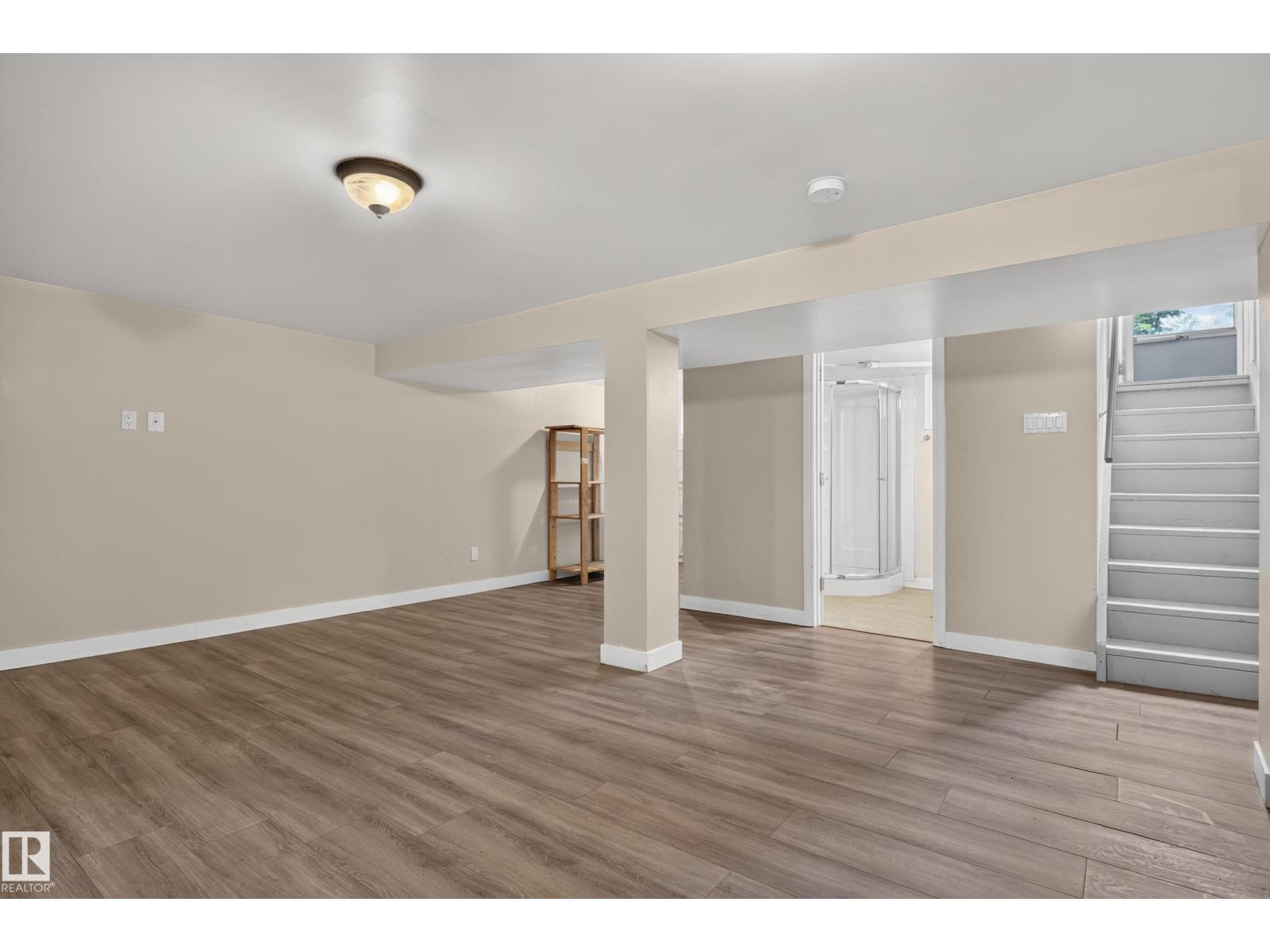 11549 88 ST NW