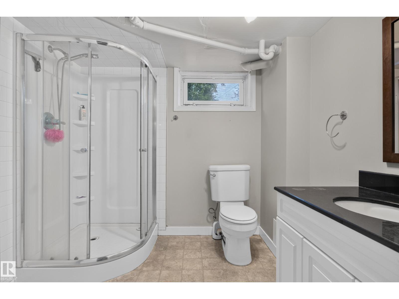 11549 88 ST NW