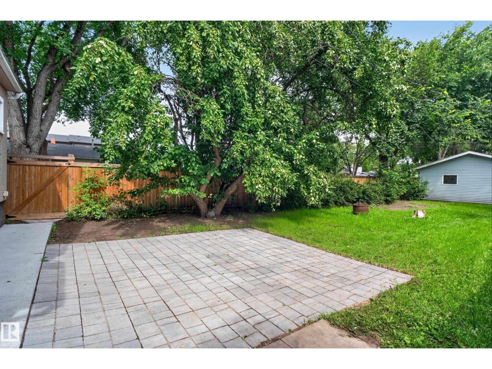 11549 88 ST NW