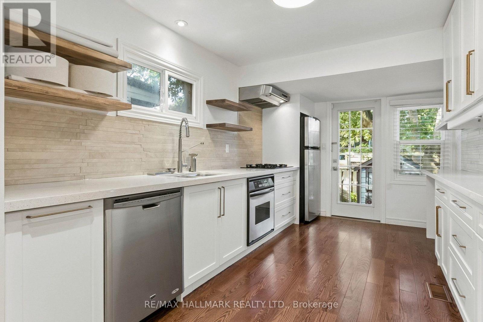 82 RUSHBROOKE AVENUE