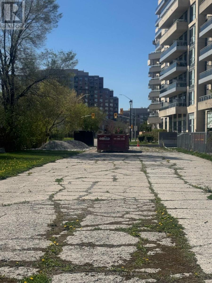 PIN#031092447 - 0 16TH AVENUE, Richmond Hill, Ontario