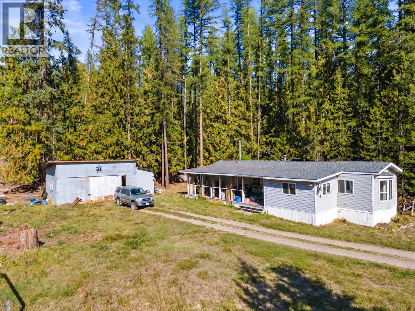 1438 Lepitzki Road, Arrow Creek, British Columbia V0B 1G9 - Photo 34 - 10401636