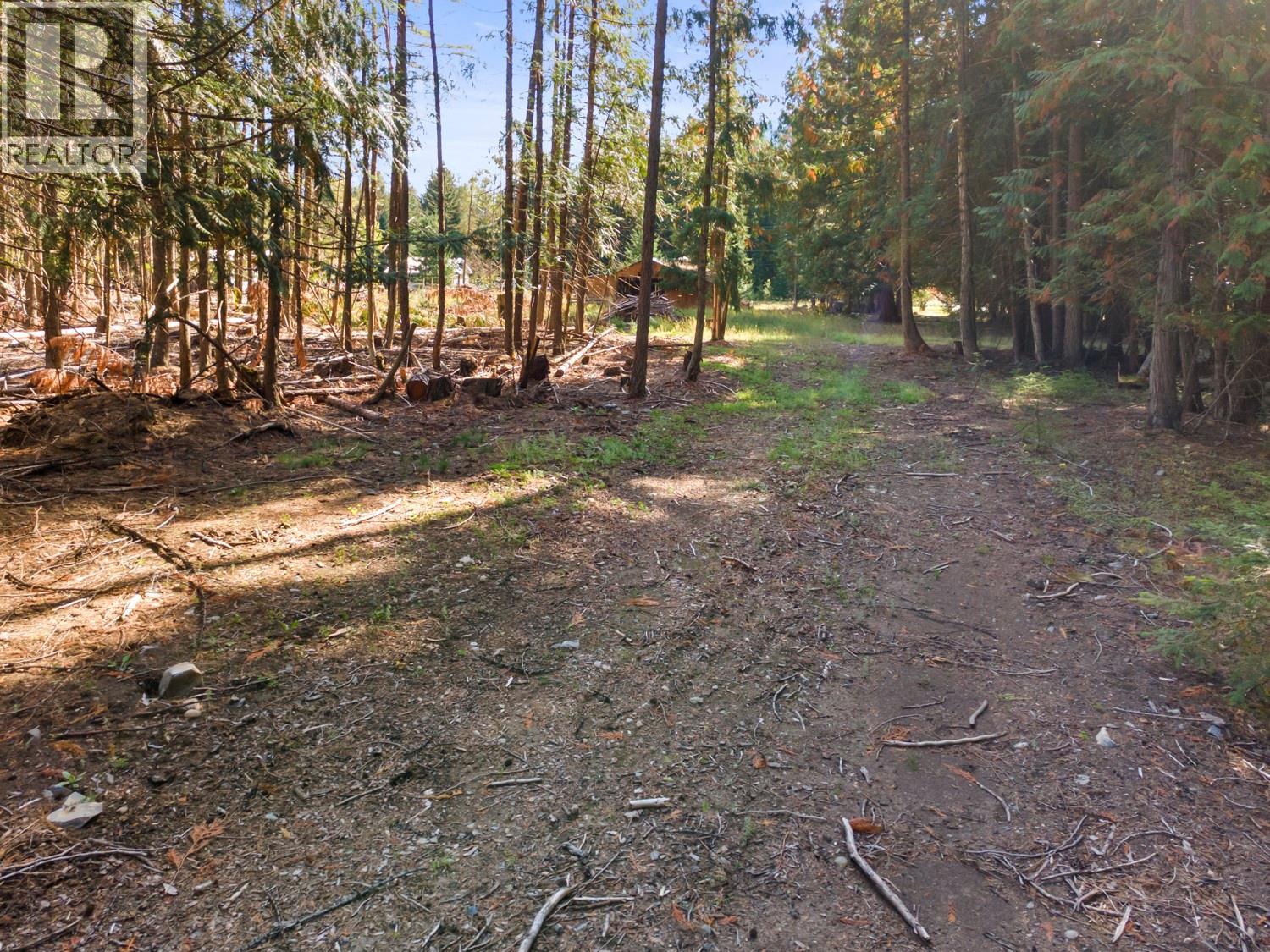 1438 Lepitzki Road, Arrow Creek, British Columbia V0B 1G9 - Photo 39 - 10401636