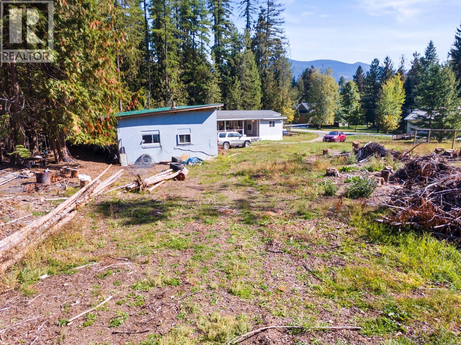 1438 Lepitzki Road, Arrow Creek, British Columbia V0B 1G9 - Photo 33 - 10401636
