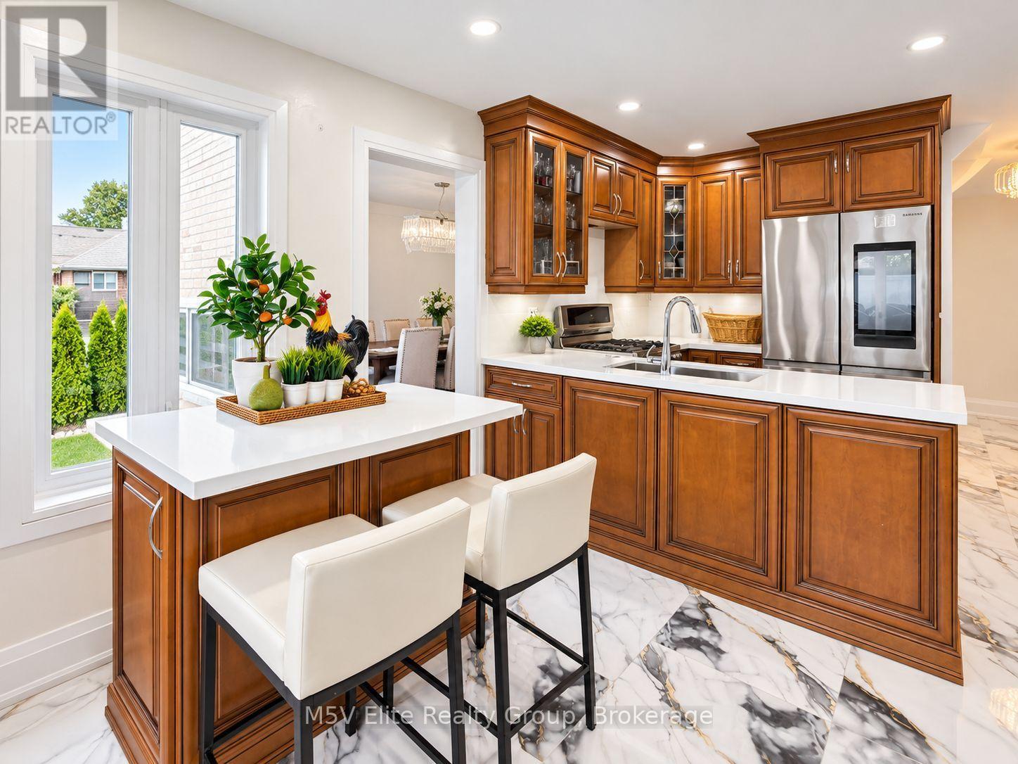 Upper - 46 Tralee Street, Brampton, Ontario  L6Z 2Z4 - Photo 2 - W13803444
