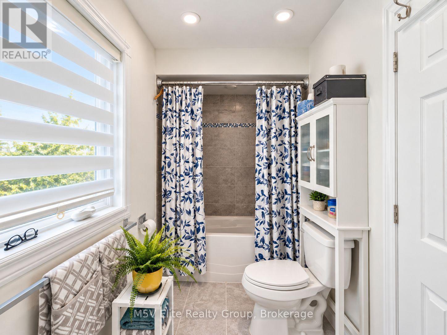 Upper - 46 Tralee Street, Brampton, Ontario  L6Z 2Z4 - Photo 7 - W13803444