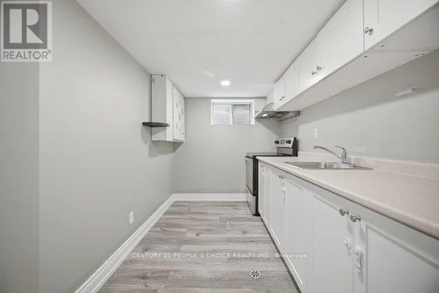 -Lower - 249 Burnhamthorpe Road, Toronto, Ontario  M9B 1Z6 - Photo 10 - W13825092
