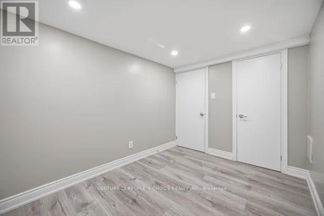 -Lower - 249 Burnhamthorpe Road, Toronto, Ontario  M9B 1Z6 - Photo 11 - W13825092