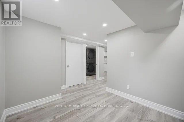 -Lower - 249 Burnhamthorpe Road, Toronto, Ontario  M9B 1Z6 - Photo 3 - W13825092