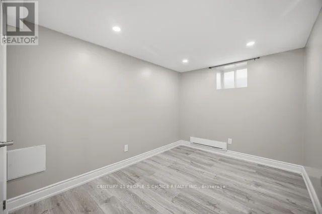 -Lower - 249 Burnhamthorpe Road, Toronto, Ontario  M9B 1Z6 - Photo 6 - W13825092