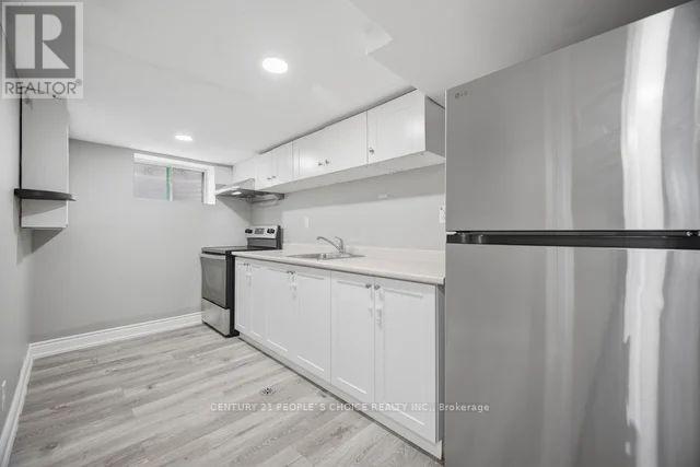 -Lower - 249 Burnhamthorpe Road, Toronto, Ontario  M9B 1Z6 - Photo 8 - W13825092