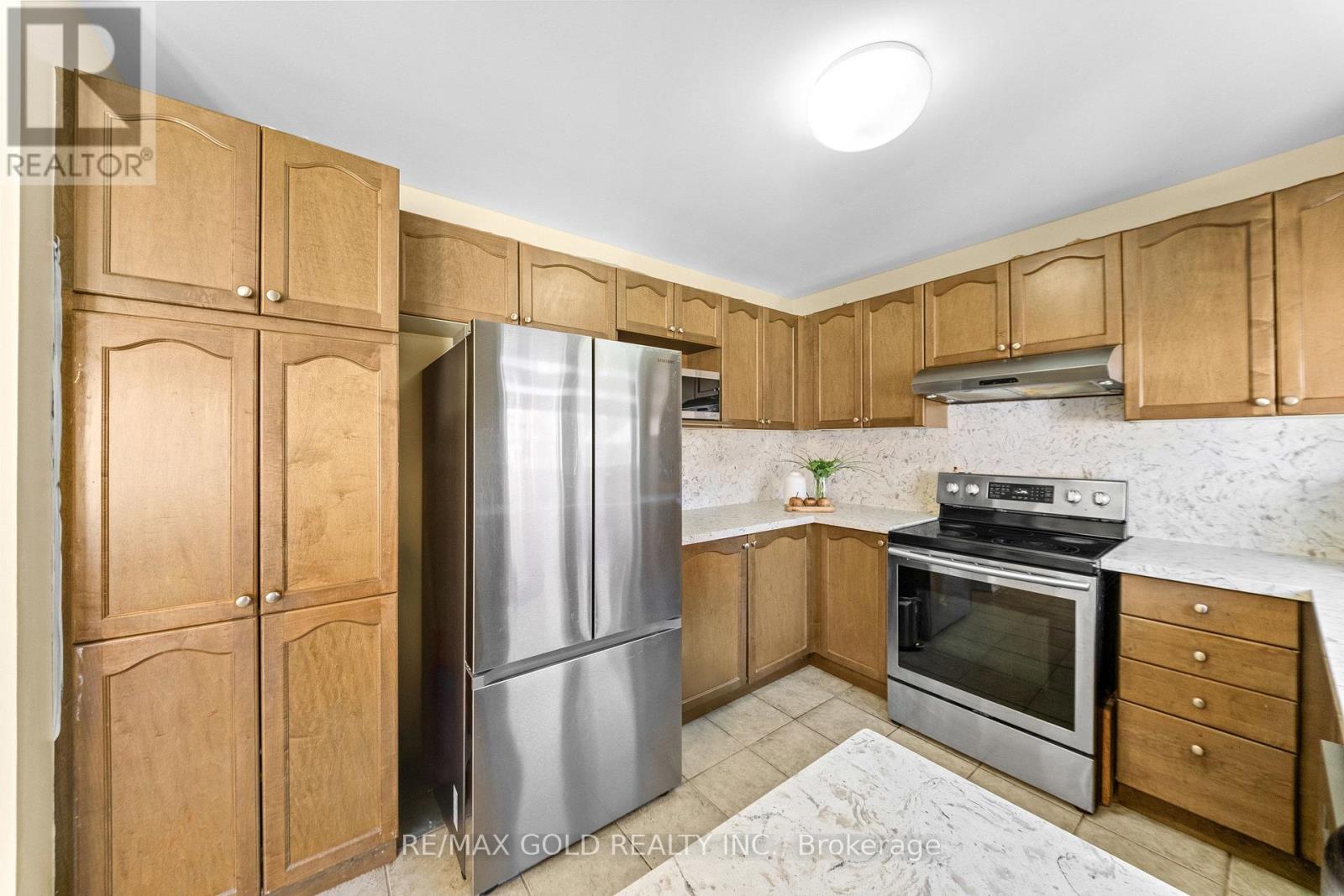 4 Australia Drive, Brampton, Ontario  L6R 3E4 - Photo 20 - W13825118
