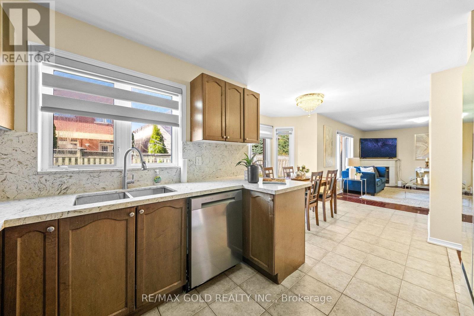 4 Australia Drive, Brampton, Ontario  L6R 3E4 - Photo 21 - W13825118