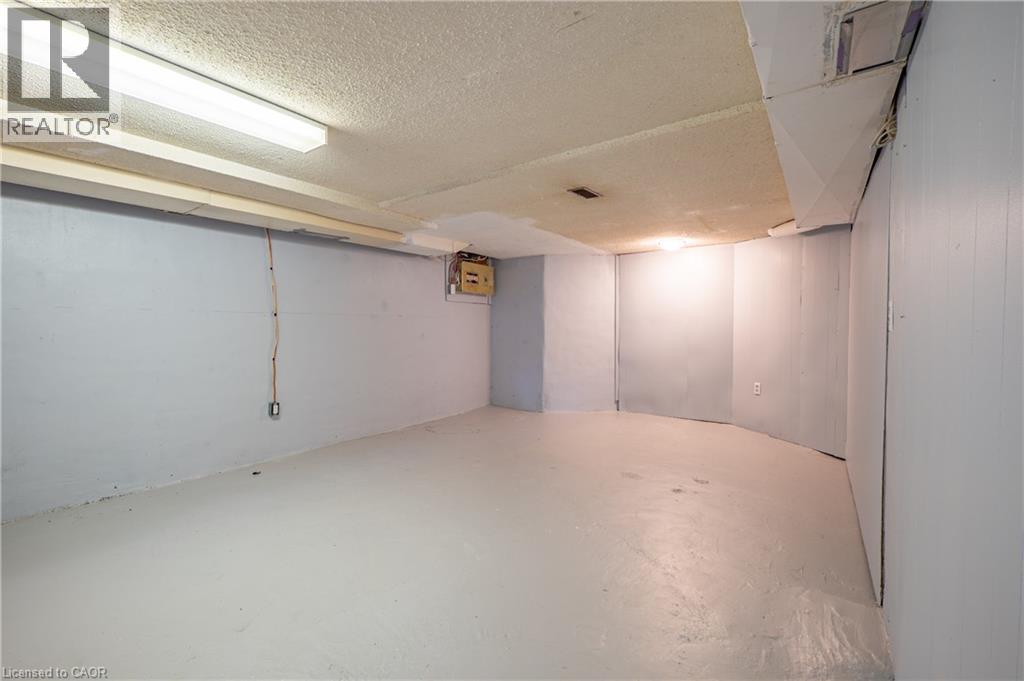 150 Beland Avenue S, Hamilton, Ontario  L8K 3T6 - Photo 23 - 40866397