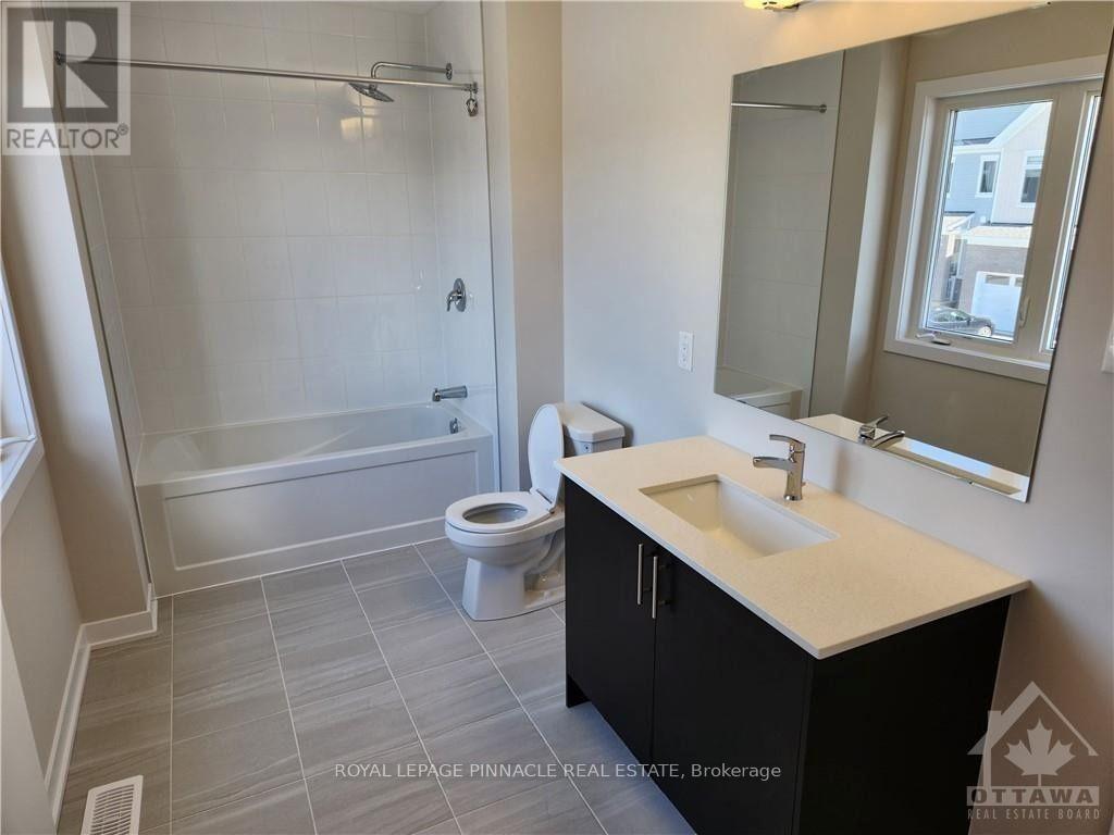 271 Falsetto Street, Ottawa, Ontario  K1W 0S4 - Photo 10 - X13825096