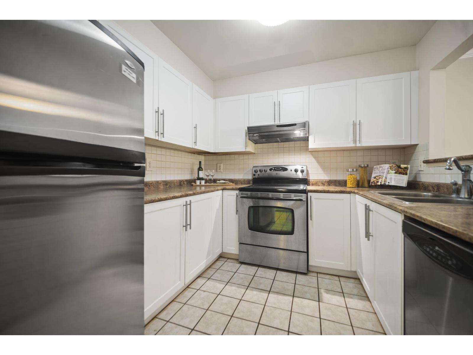 310 1280 Fir Street, White Rock, British Columbia  V4B 4B1 - Photo 10 - R3167539